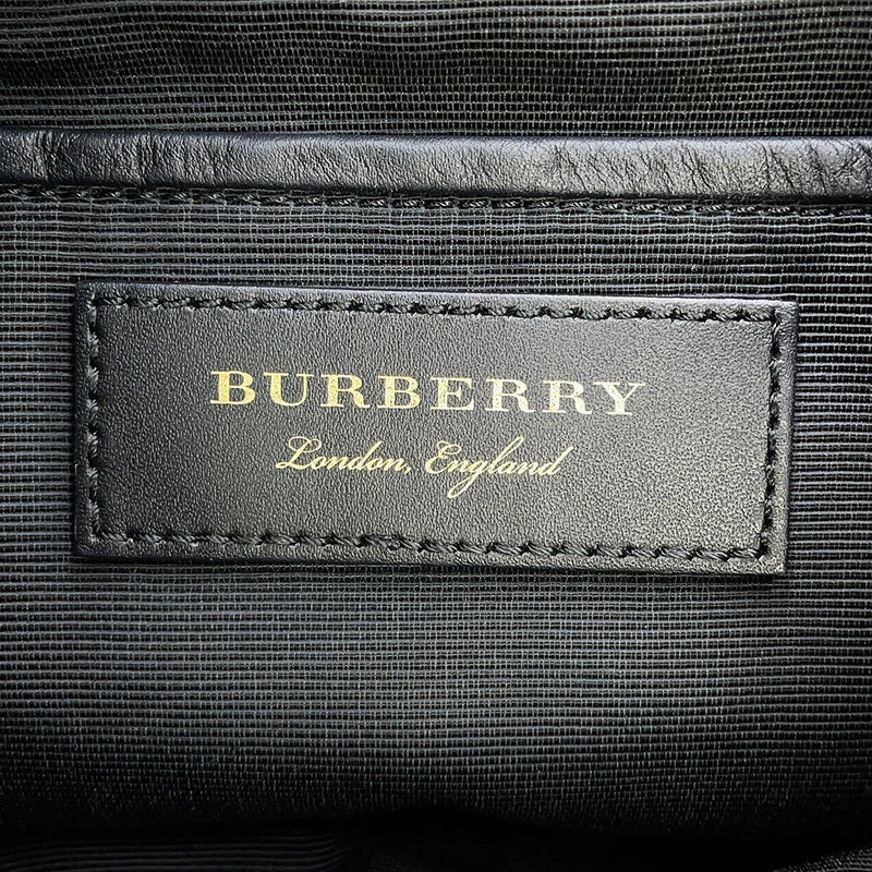 バーバリー リュック ロゴ バックパック ナイロン 4033282 BURBERRY 黒