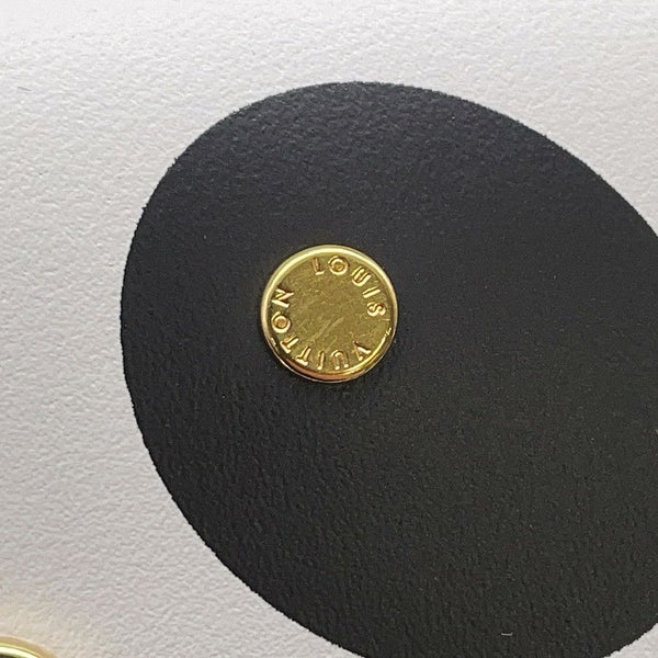 ルイヴィトン イヤホンケース モノグラム エテュイ・イヤホン パンダ AirPods Proケース GI0861 LOUIS VUITTON 黒