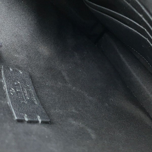 ヴァレンティノ・ガラヴァーニ クラッチバッグ Vスリング VALENTINO 黒