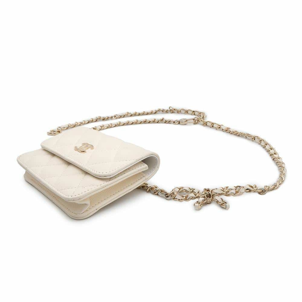 シャネル AP3352 白 ｷｬﾋﾞｱ G金具 ﾏﾄﾗｯｾ ﾘﾎﾞﾝﾁｪｰﾝ ﾍﾞﾙﾄﾐﾆﾎﾟｰﾁ CHANEL（シャネル） AP3352 白 キャビア G金具 マトラッセ リボン