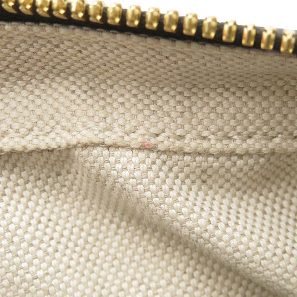 グッチ ショルダーバッグ GGマトラッセ スモール レザー 702234 GUCCI バッグ 黒