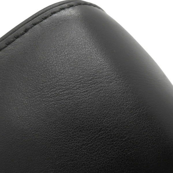 グッチ ショルダーバッグ GGマトラッセ スモール レザー 702234 GUCCI バッグ 黒