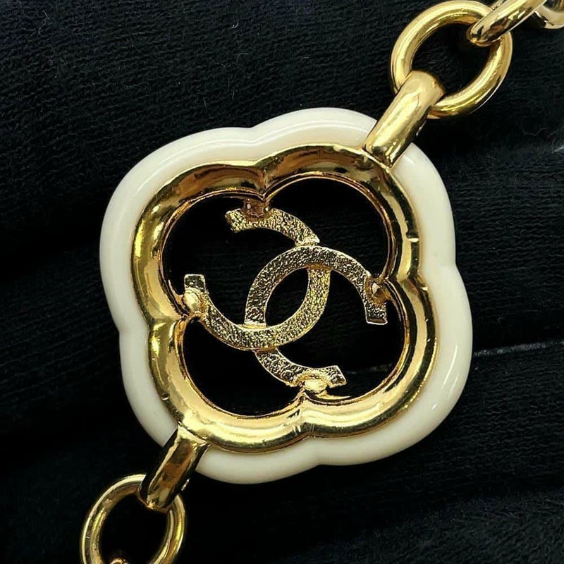 シャネル ロングネックレス ココマーク ハートモチーフ チェーン A19 P CHANEL アクセサリー 白