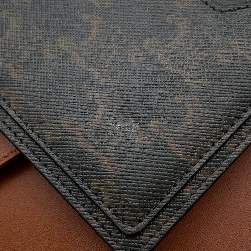 セリーヌ トラベルキット トリオンフ レザー 4M3262AKL.04LU CELINE 旅行キット