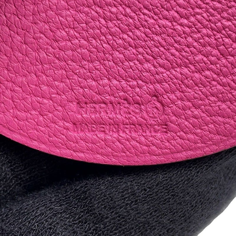 エルメス バッグチャーム プティアッシュ 洋ナシ ゴールド/マグノリア トゴ/シェブルミゾル HERMES