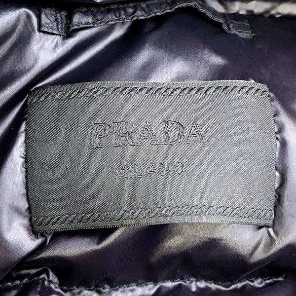 プラダ ダウンジャケット フード付 テクニカルファブリック メンズサイズM SGC689 PRADA アウター 黒