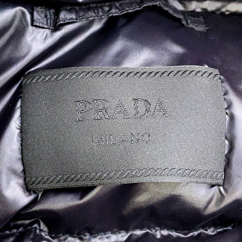 プラダ ダウンジャケット フード付 テクニカルファブリック メンズサイズM SGC689 PRADA アウター 黒
