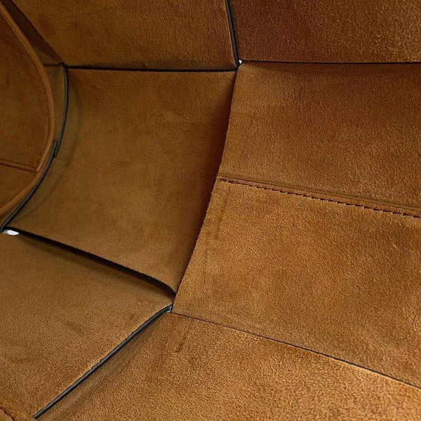 ボッテガヴェネタ トートバッグ マキシイントレチャート アルコ ラージ カーフレザー 608608 BOTTEGA VENETA 黒