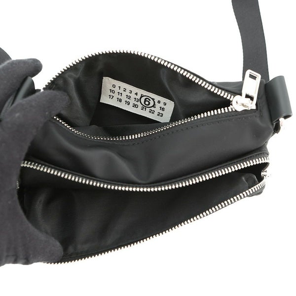 エムエムシックス メゾンマルジェラ ショルダーバッグ クロスボディバッグ ナイロン SB5WG0023 MM6 Maison Margiela 黒
