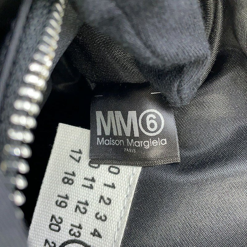 エムエムシックス メゾンマルジェラ ショルダーバッグ クロスボディバッグ ナイロン SB5WG0023 MM6 Maison Margiela 黒