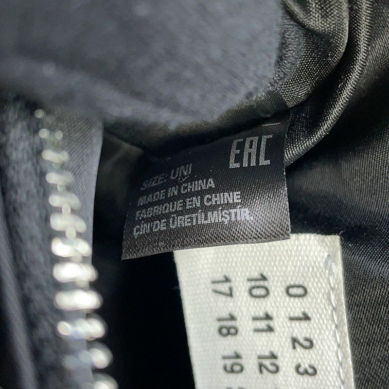 エムエムシックス メゾンマルジェラ ショルダーバッグ クロスボディバッグ ナイロン SB5WG0023 MM6 Maison Margiela 黒