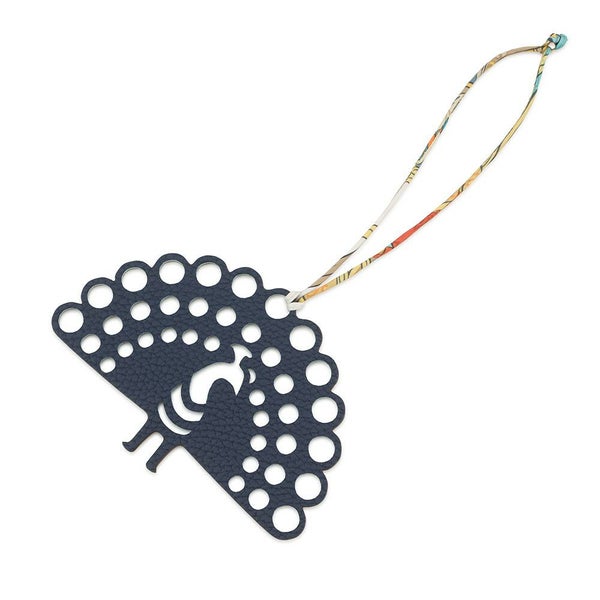 エルメス バッグチャーム プティアッシュ ピーコック カノピ/ブルーニュイ トゴ/シェブルミゾル  HERMES チャーム