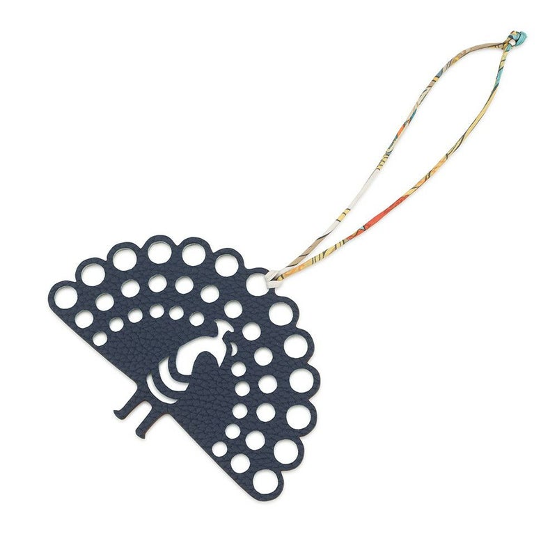 エルメス バッグチャーム プティアッシュ ピーコック カノピ/ブルーニュイ トゴ/シェブルミゾル  HERMES チャーム