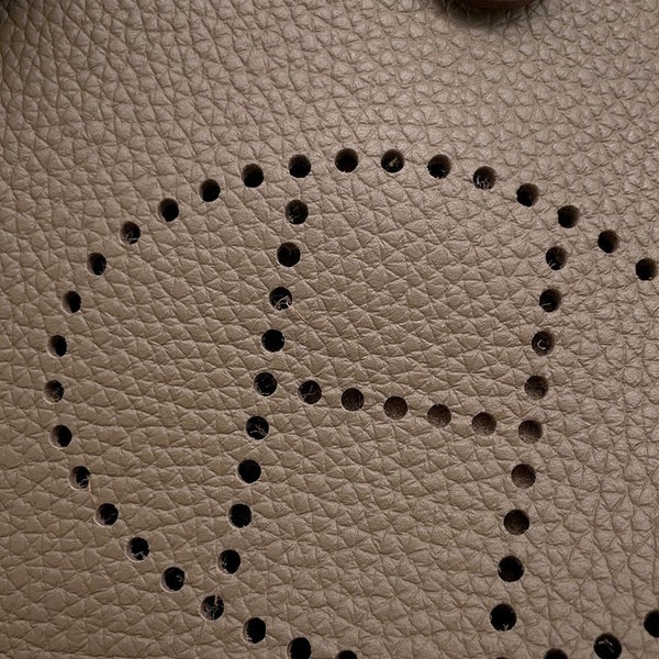 エルメス エブリンTPM 111cm アマゾン エトゥープ/ブルーインディゴ/シルバー金具 トリヨンクレマンス W刻印