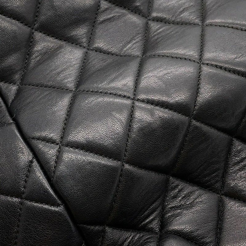 シャネル リュック ココマーク マトラッセ チェーンショルダー ラムスキン A10177 CHANEL バッグ バックパック 黒