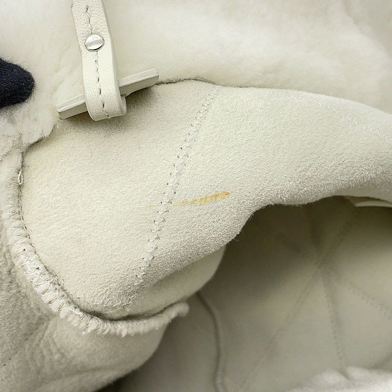 プラダ トートバッグ トライアングルロゴ ムートン 1BG130V PRADA ポーチ付き 白