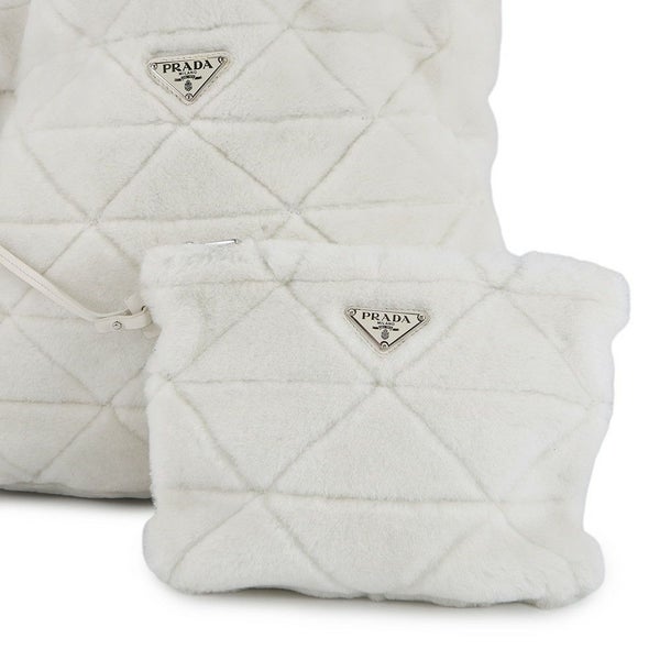プラダ トートバッグ トライアングルロゴ ムートン 1BG130V PRADA ポーチ付き 白