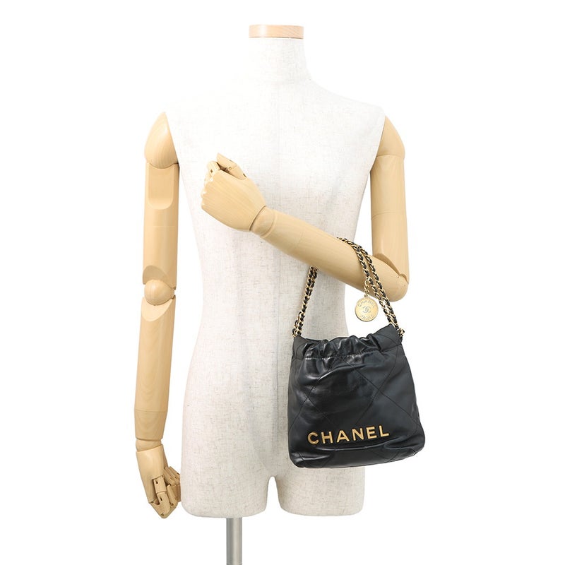 シャネル ハンドバッグ CHANEL 22 ミニ ココマーク シャイニーカーフレザー AS3980 CHANEL 2wayショルダー 黒