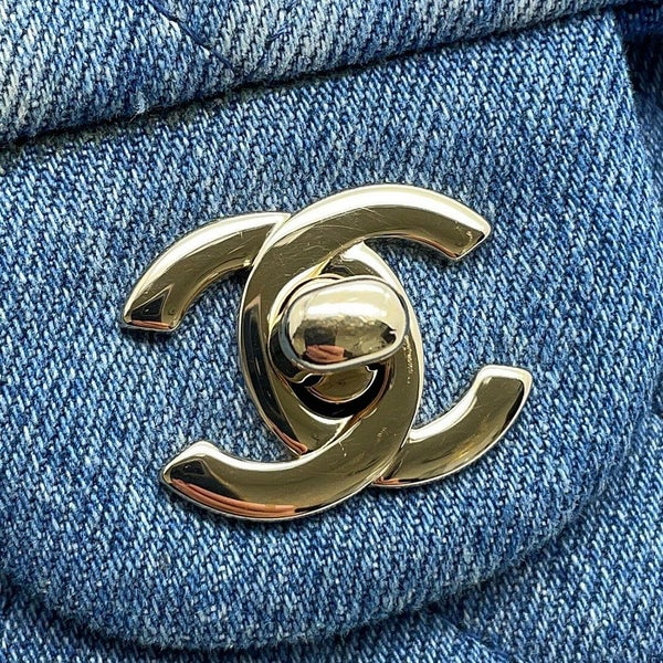シャネル チェーンショルダーバッグ マトラッセ25 ココマーク ダブルチェーン デニム A01112 CHANEL