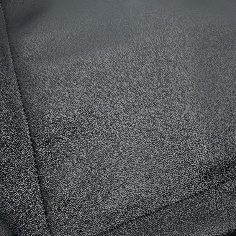 ロエベ ショルダーバッグ スクイーズバッグ ミディアム メローナパラム A914Q37X01 LOEWE 2way 黒