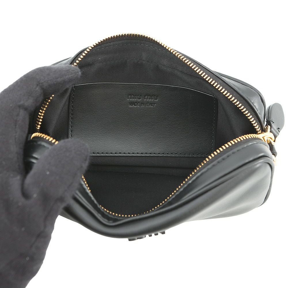 ミュウミュウ ウエストポーチ ロゴ レザー MiuMiu ボディバッグ 黒