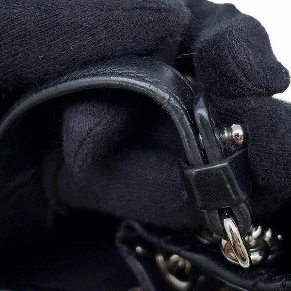 シャネル ハンドバッグ ココマーク シェブロン スタッズ 巾着 レザー CHANEL 2wayショルダーバッグ 黒