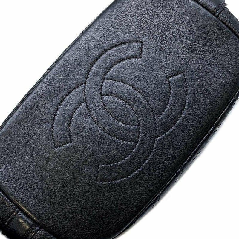シャネル ハンドバッグ ココマーク シェブロン スタッズ 巾着 レザー CHANEL 2wayショルダーバッグ 黒