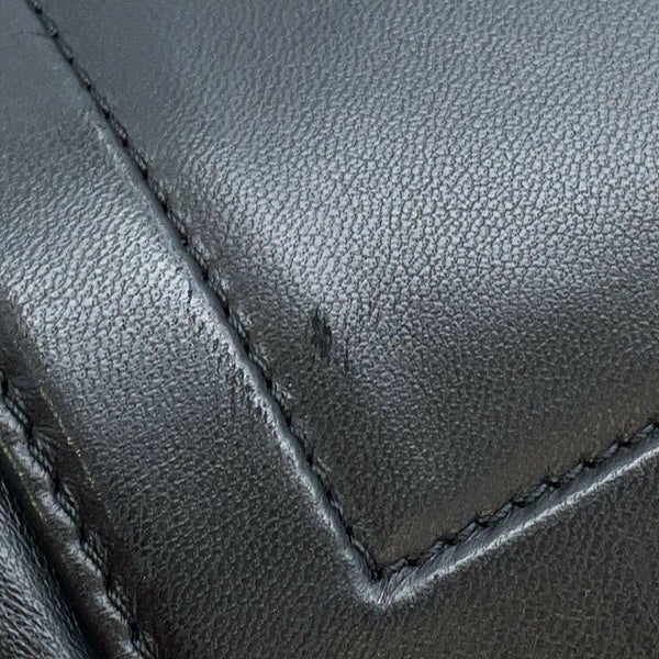 シャネル トートバッグ コココクーンMM ココマーク ナイロン A47107 CHANEL バッグ 黒