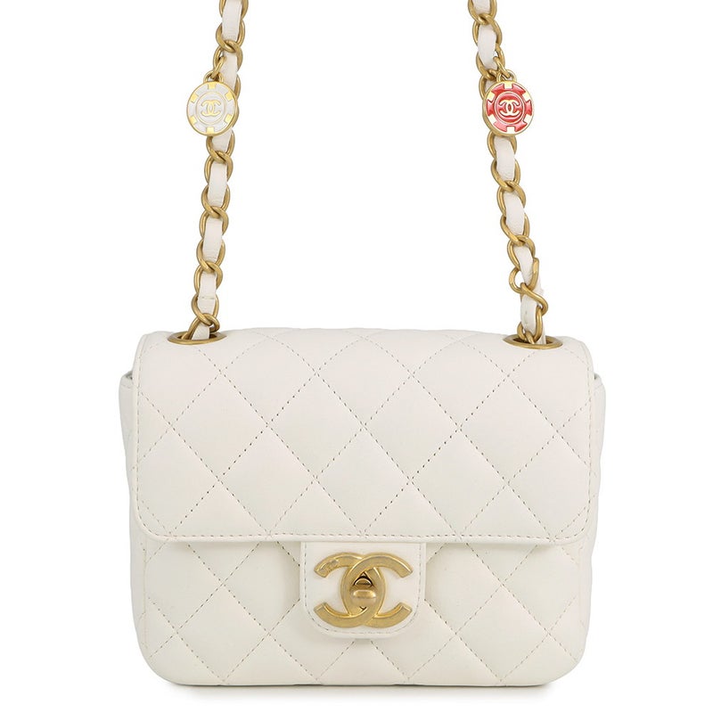 シャネル チェーンショルダーバッグ マトラッセ ココマーク メダル ラムスキン AS3738 CHANEL 白
