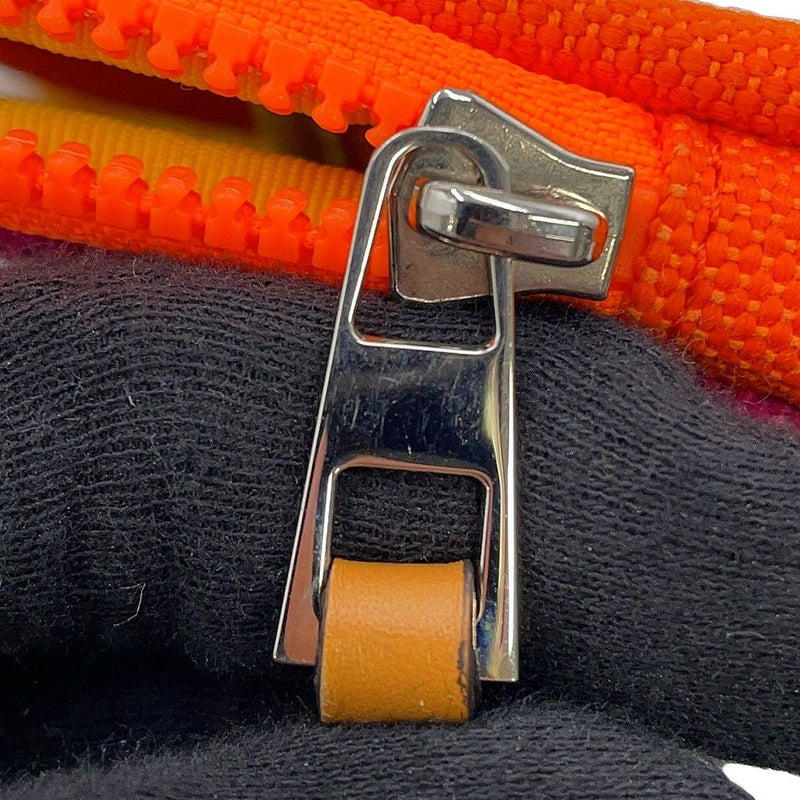 ロエベ ネックポーチ アイロエベ ネイチャーケース ナイロン LOEWE