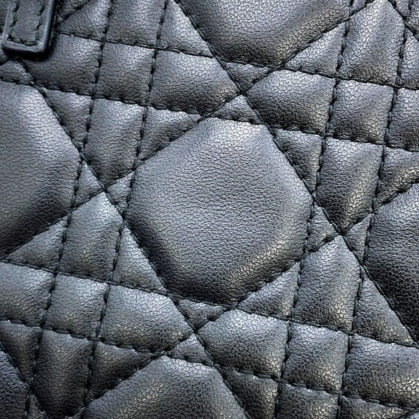 クリスチャン・ディオール スマホケース カナージュ レディディオール Call'in Dior フォンホルダー S0872ONMJ 黒 2way