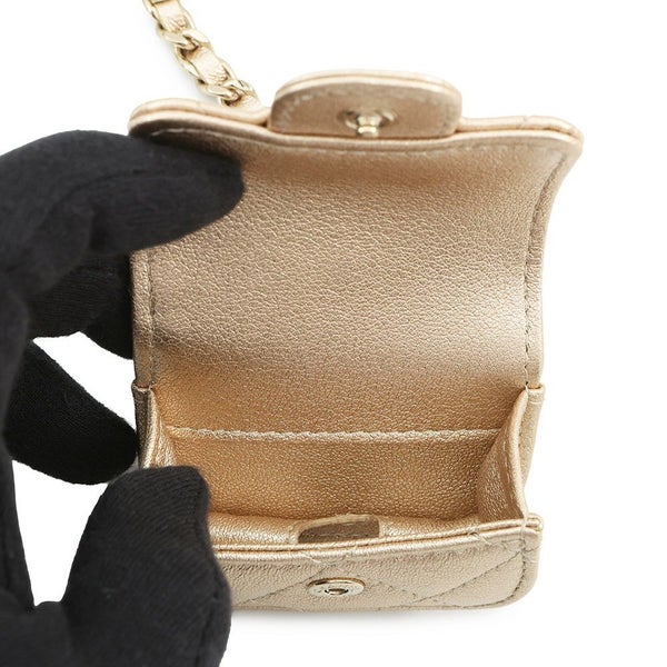 シャネル ノベルティ コインケース Airpodsproケース ラムスキン CHANEL 2024年イヤーズギフト