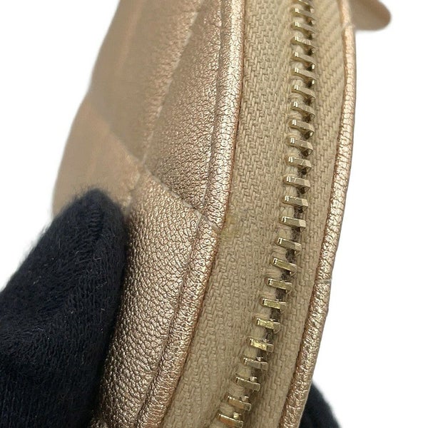 シャネル ノベルティ コインケース Airpodsproケース ラムスキン CHANEL 2024年イヤーズギフト