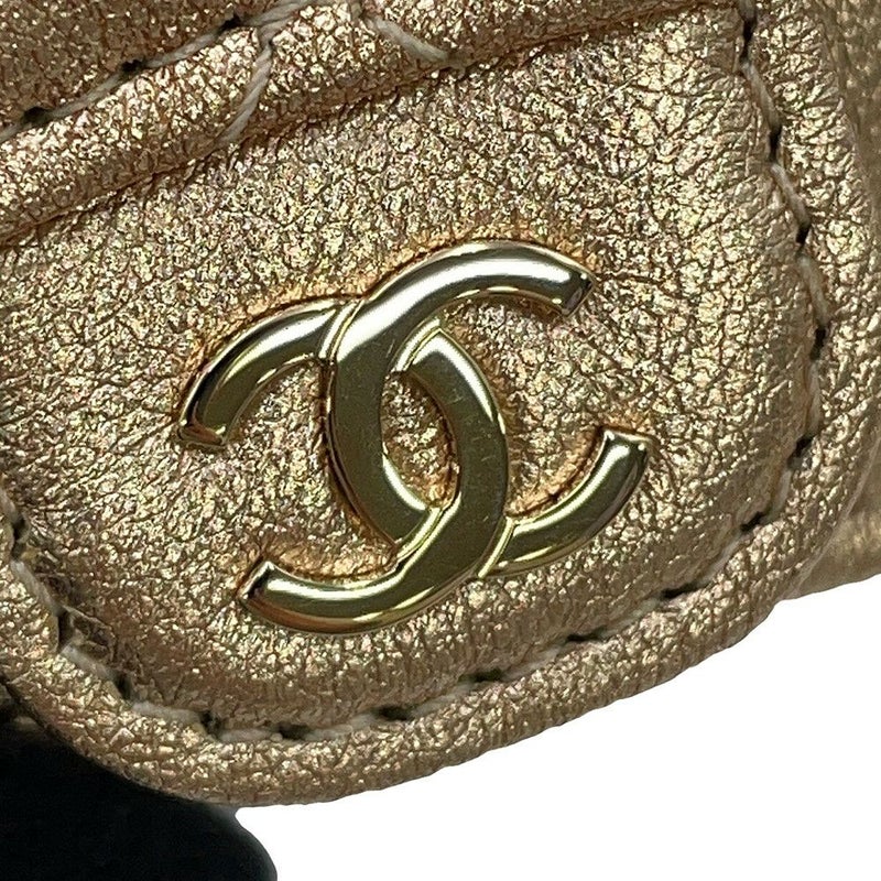 シャネル ノベルティ コインケース Airpodsproケース ラムスキン CHANEL 2024年イヤーズギフト