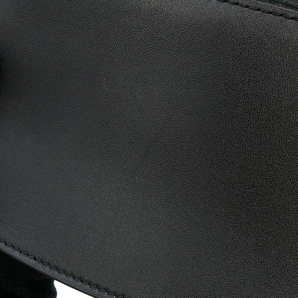 バーバリー チェーンショルダーバッグ マイクロ シールド レザー 8079856 BURBERRY 黒