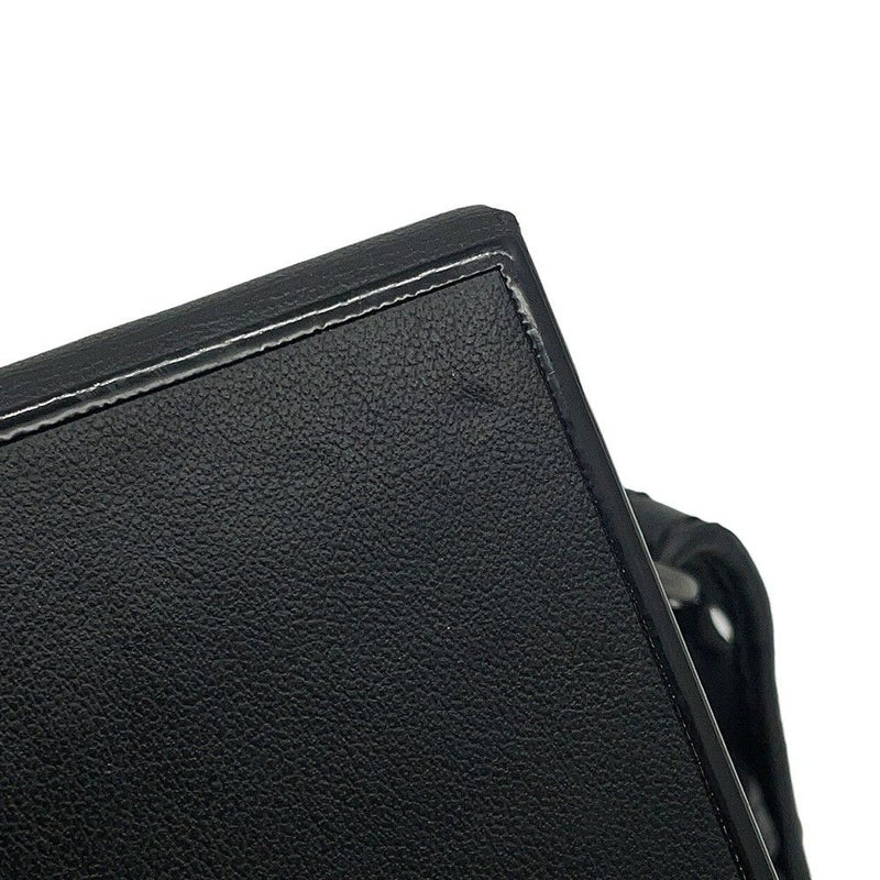 フェンディ ショルダーバッグ 縦型 ボックス レザー 7VA519 FENDI 黒