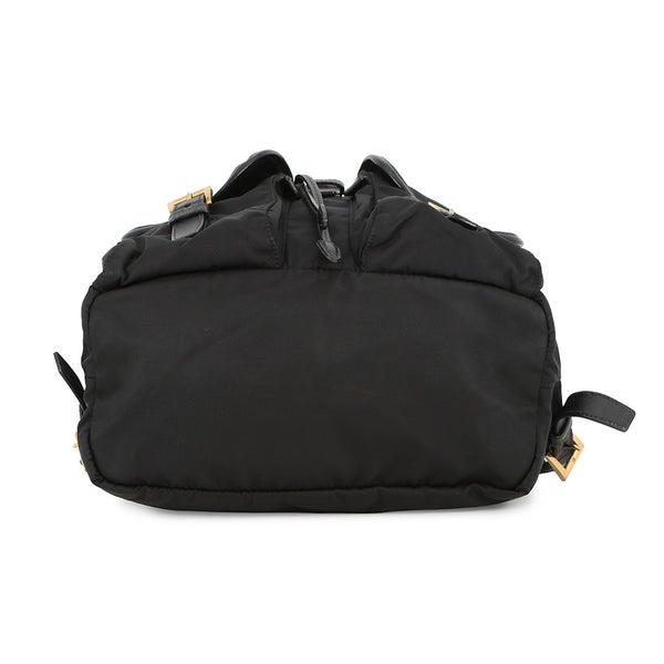 プラダ リュック トライアングルロゴ バックパック ナイロン/レザー BZ0030 PRADA リュックサック 黒
