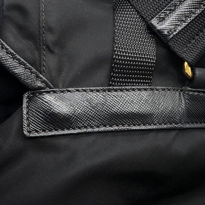 プラダ リュック トライアングルロゴ バックパック ナイロン/レザー BZ0030 PRADA リュックサック 黒