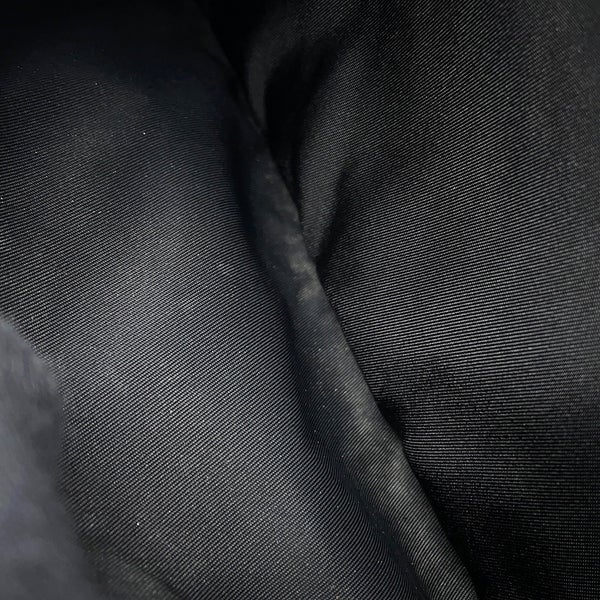 プラダ ショルダーバッグ リナイロン RE-NYLON トライアングルロゴ ナイロン 2VH048 PRADA 黒