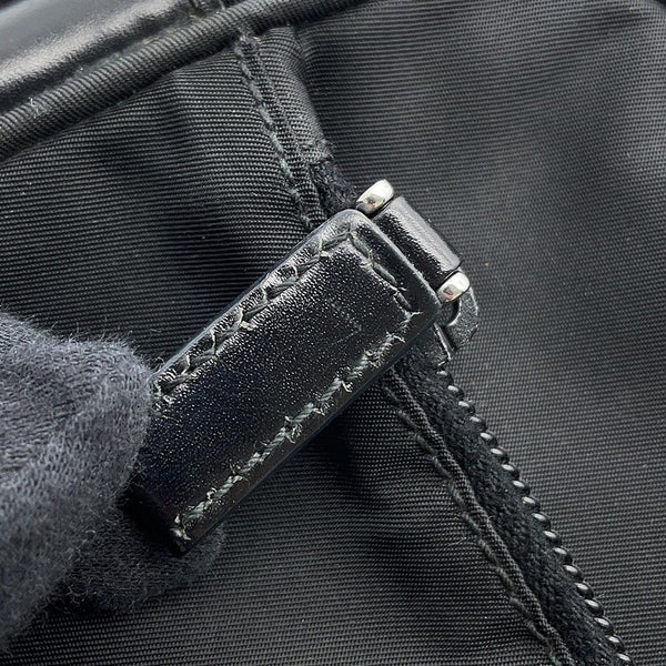 プラダ ショルダーバッグ リナイロン RE-NYLON トライアングルロゴ ナイロン 2VH048 PRADA 黒