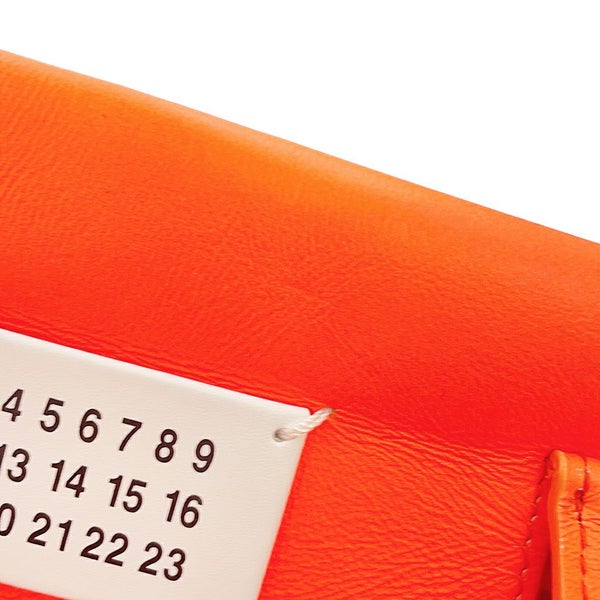 メゾンマルジェラ ショルダーバッグ グラムスラム ミディアム レザー S56WG0177 Maison Margiela