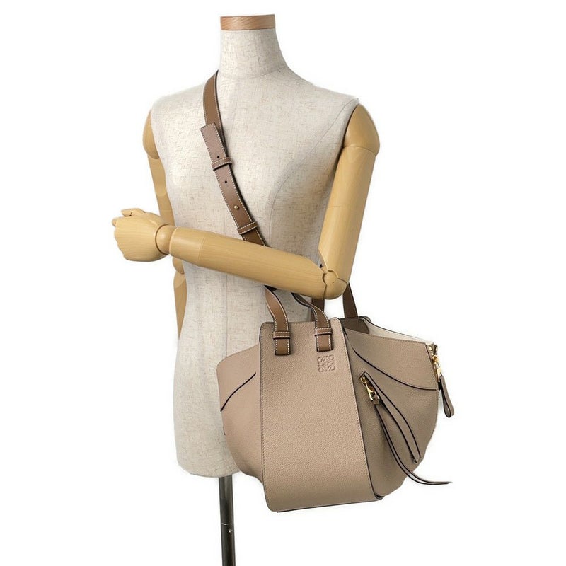 ロエベ ハンドバッグ ハンモック スモール ソフトグレインカーフレザー 38712KBN60 2WAY