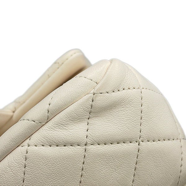 シャネル チェーンショルダーバッグ ミニマトラッセ ココマーク ラムスキン AS1786 CHANEL ココボール 白