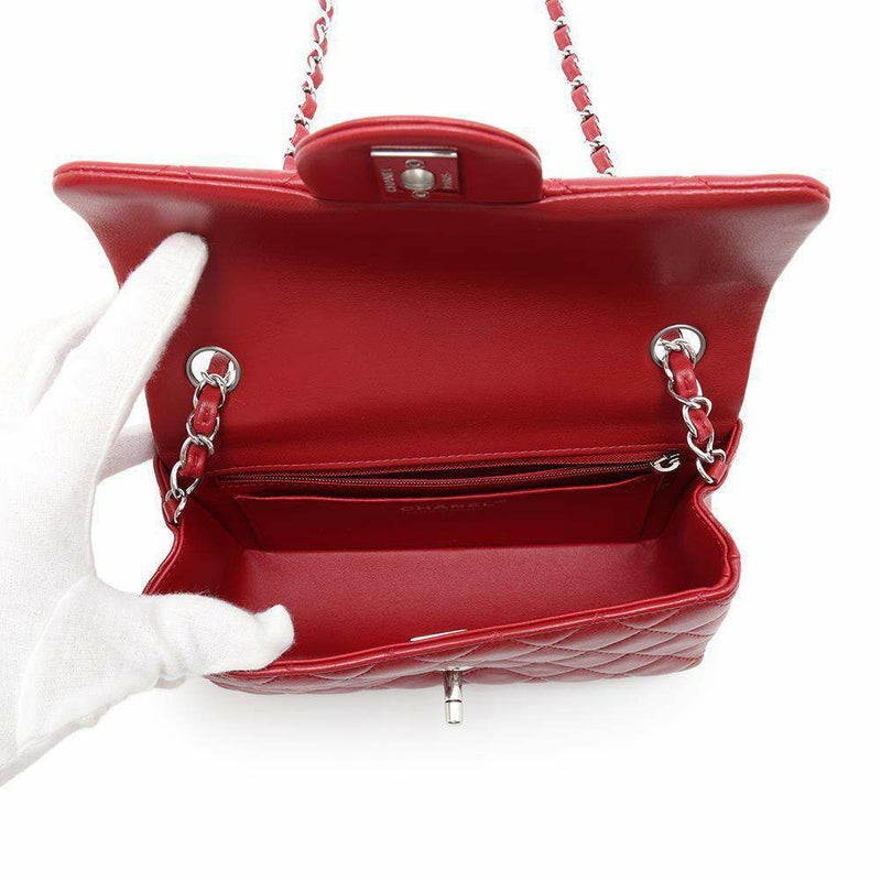 シャネル チェーンショルダーバッグ ココマーク ミニ マトラッセ ラムスキン A69900 CHANEL フラップ バッグ