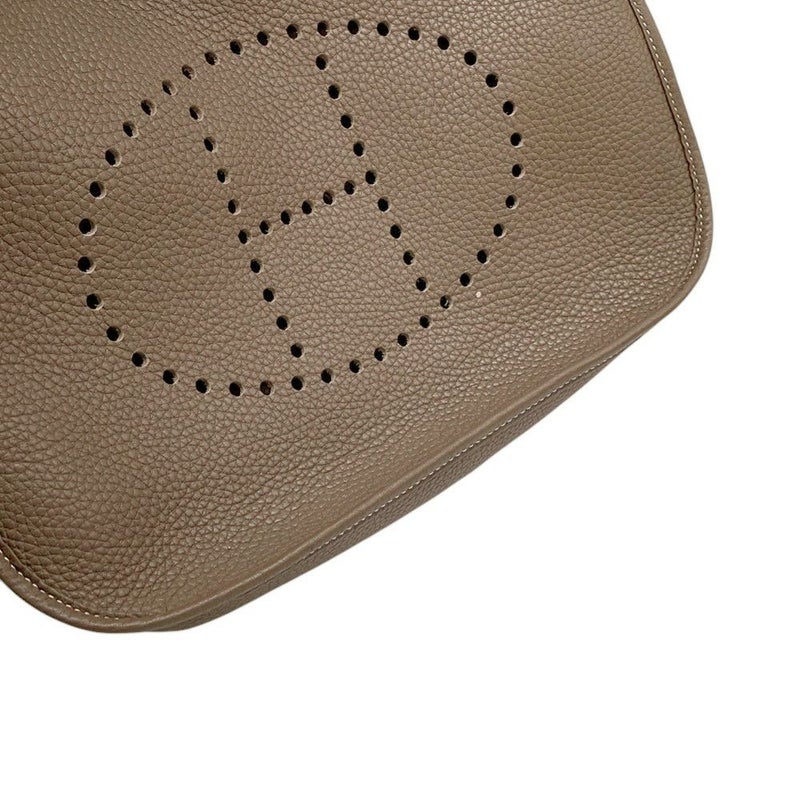 エルメス ショルダーバッグ エブリン3 GM エトゥープ/シルバー金具 トリヨンクレマンス T刻印