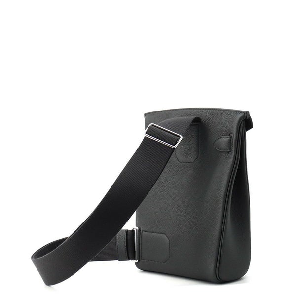 エルメス ボディバッグ ケリー アッカドPM プロン/シルバー金具 トゴ K刻印 HERMES メンズ 黒