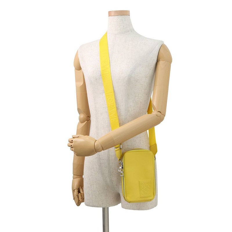 ロエベ ショルダーバッグ バーティカル クロスボディポケット アナグラム レザー C565S59X01 LOEWE メンズ