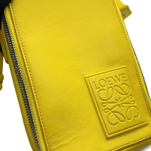 ロエベ ショルダーバッグ バーティカル クロスボディポケット アナグラム レザー C565S59X01 LOEWE メンズ