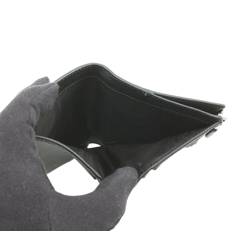 プラダ 二つ折り財布 サフィアーノ トライアングルロゴ 2ML049 PRADA 黒