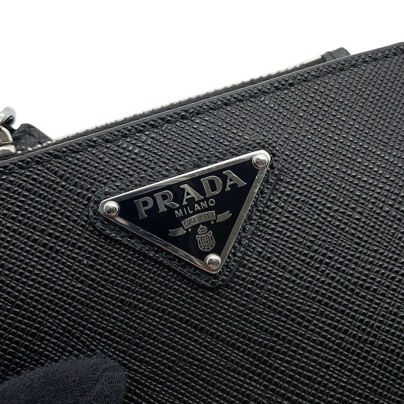プラダ 二つ折り財布 サフィアーノ トライアングルロゴ 2ML049 PRADA 黒